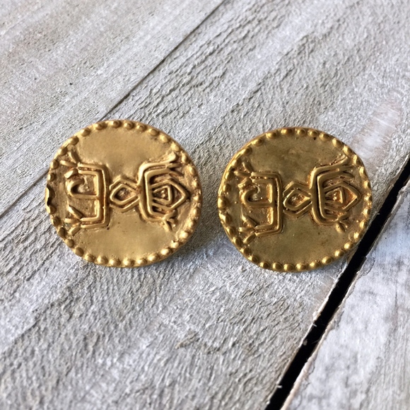 Women’s Artesian Peruvian Earrings - Picture 6 of 6